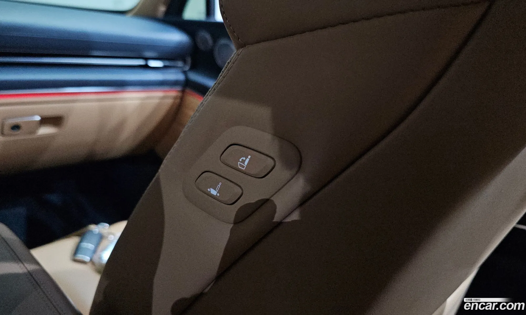 Genesis GV80 2022 KMTHA81BDNU103435 — 35