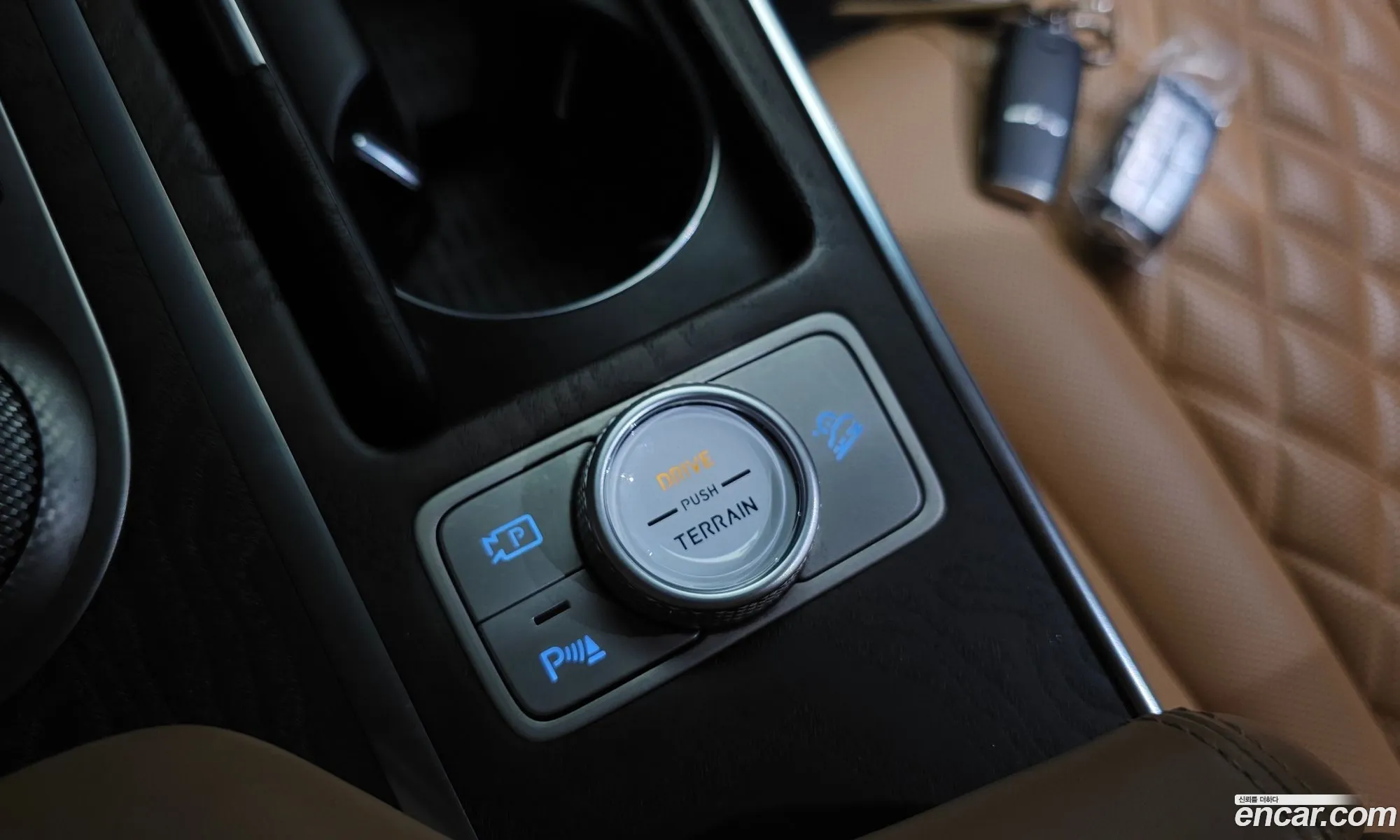 Genesis GV80 2022 KMTHA81BDNU103435 — 37