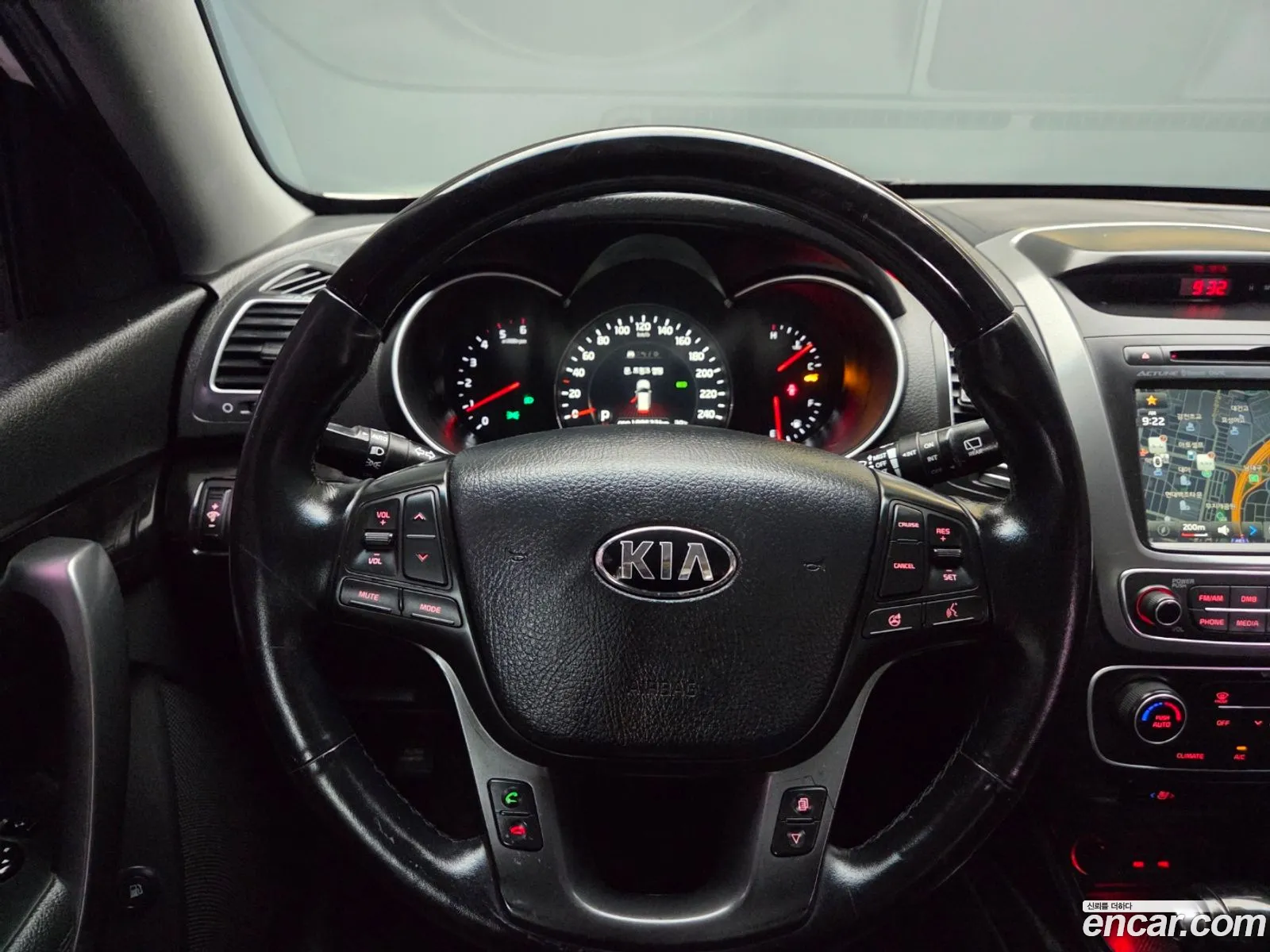 Kia Sorento R 2014 — 17