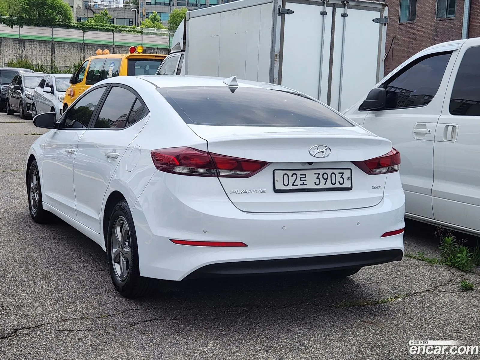 Hyundai Elantra AD 2017 — 2