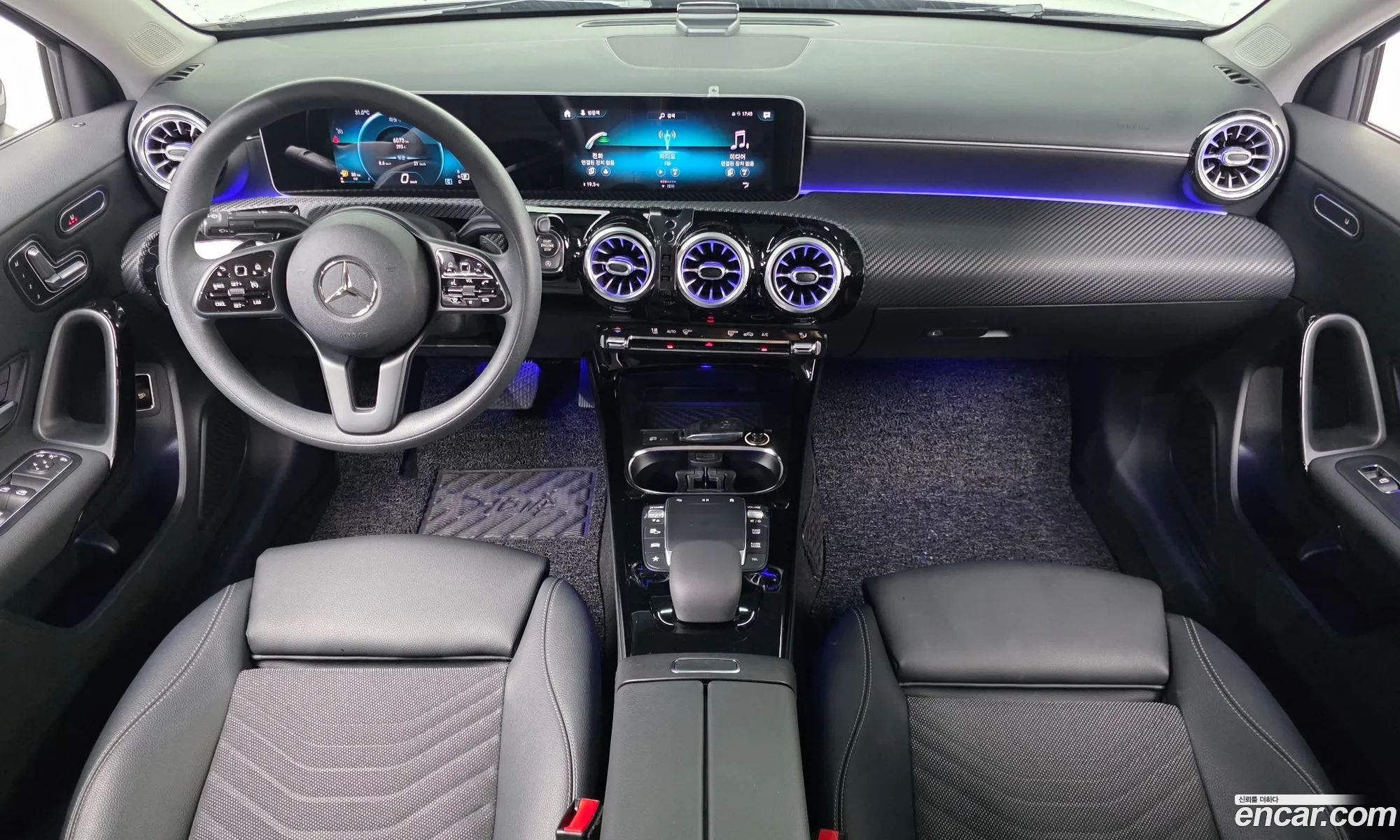 Mercedes-Benz A-Class W177 2020 — 18