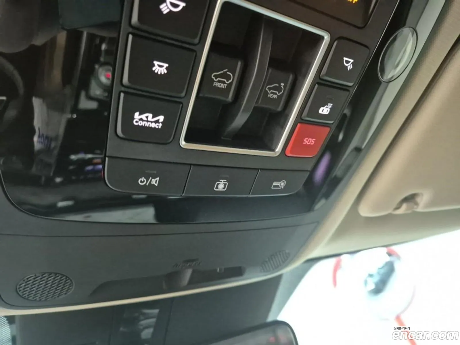 Kia Carnival 2023 — 9