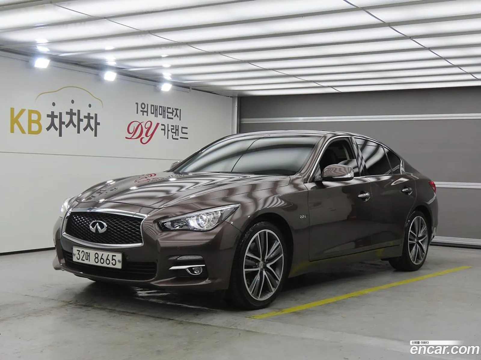 Infiniti Q50 2014 — 19