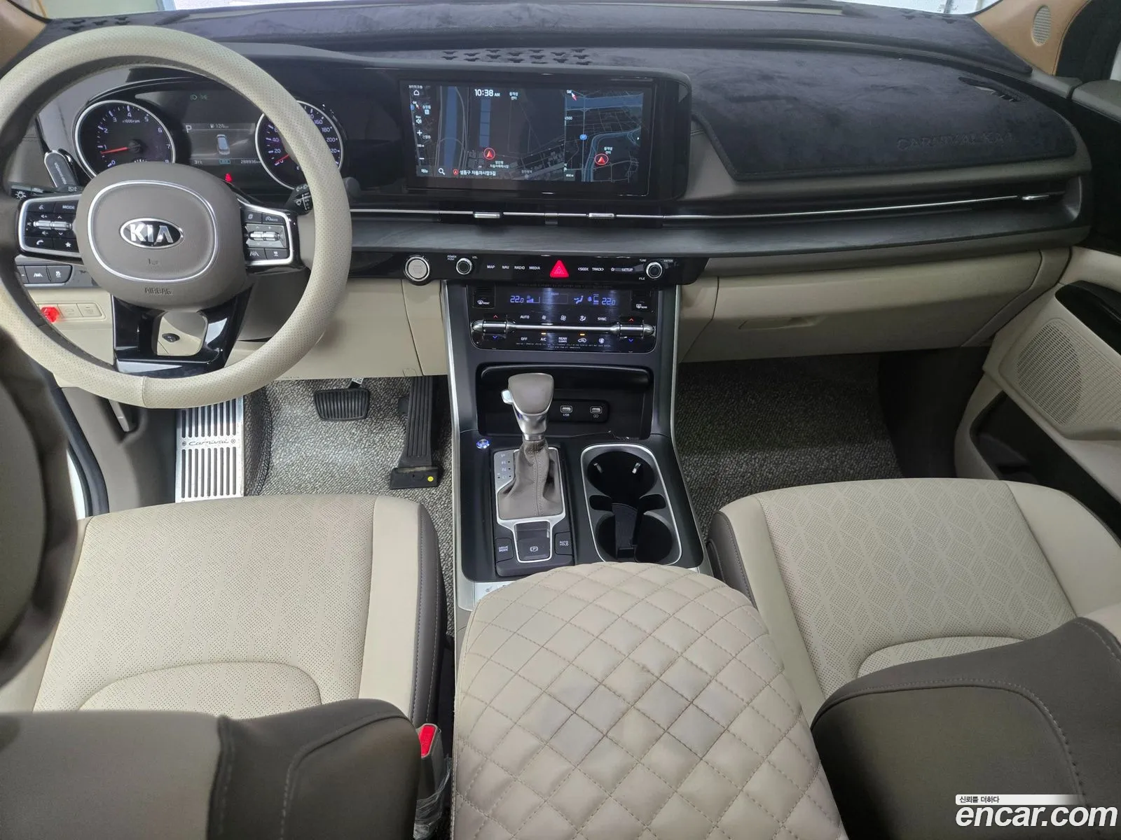 Kia Carnival 2021 — 11