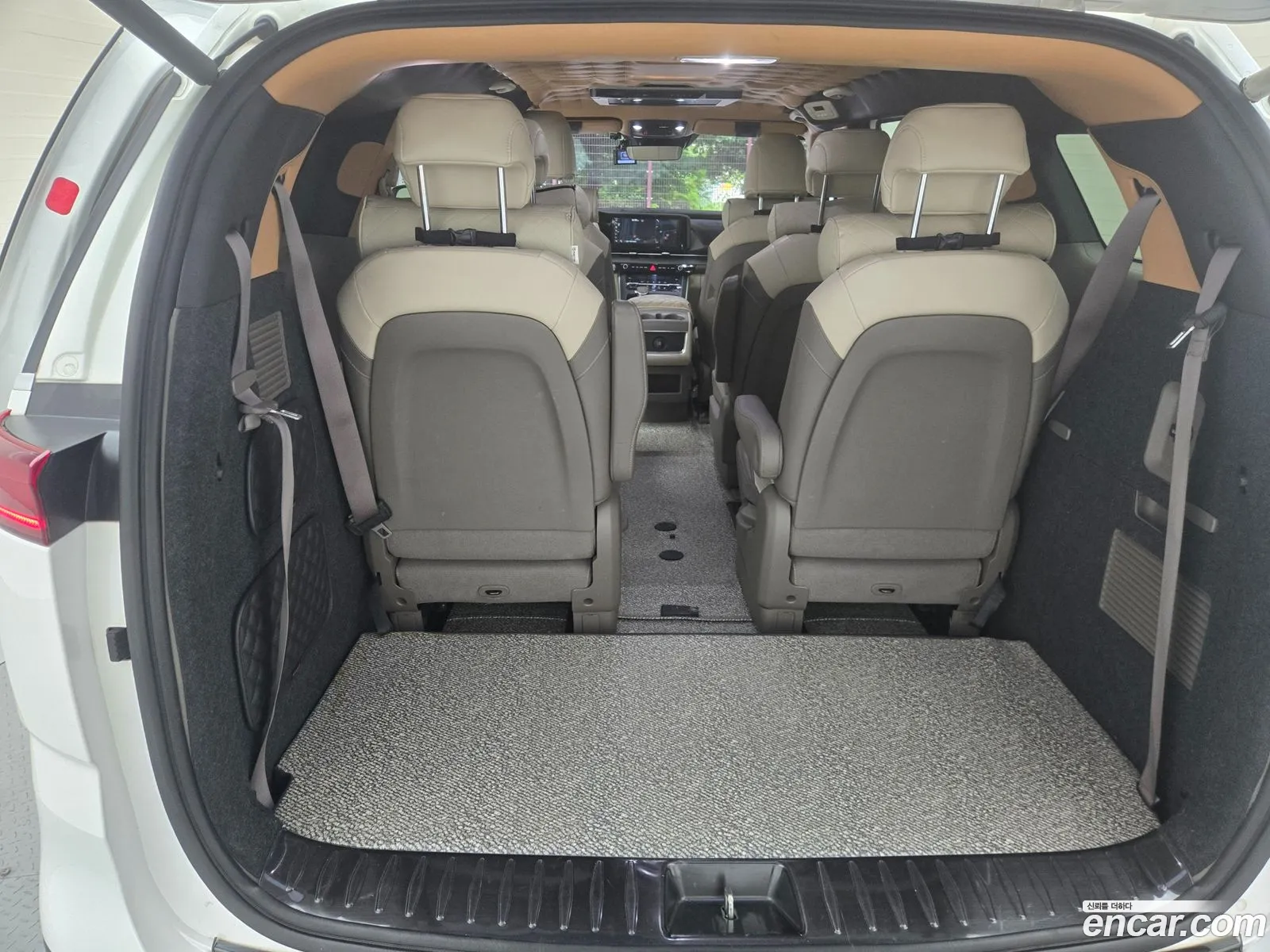 Kia Carnival 2021 — 13