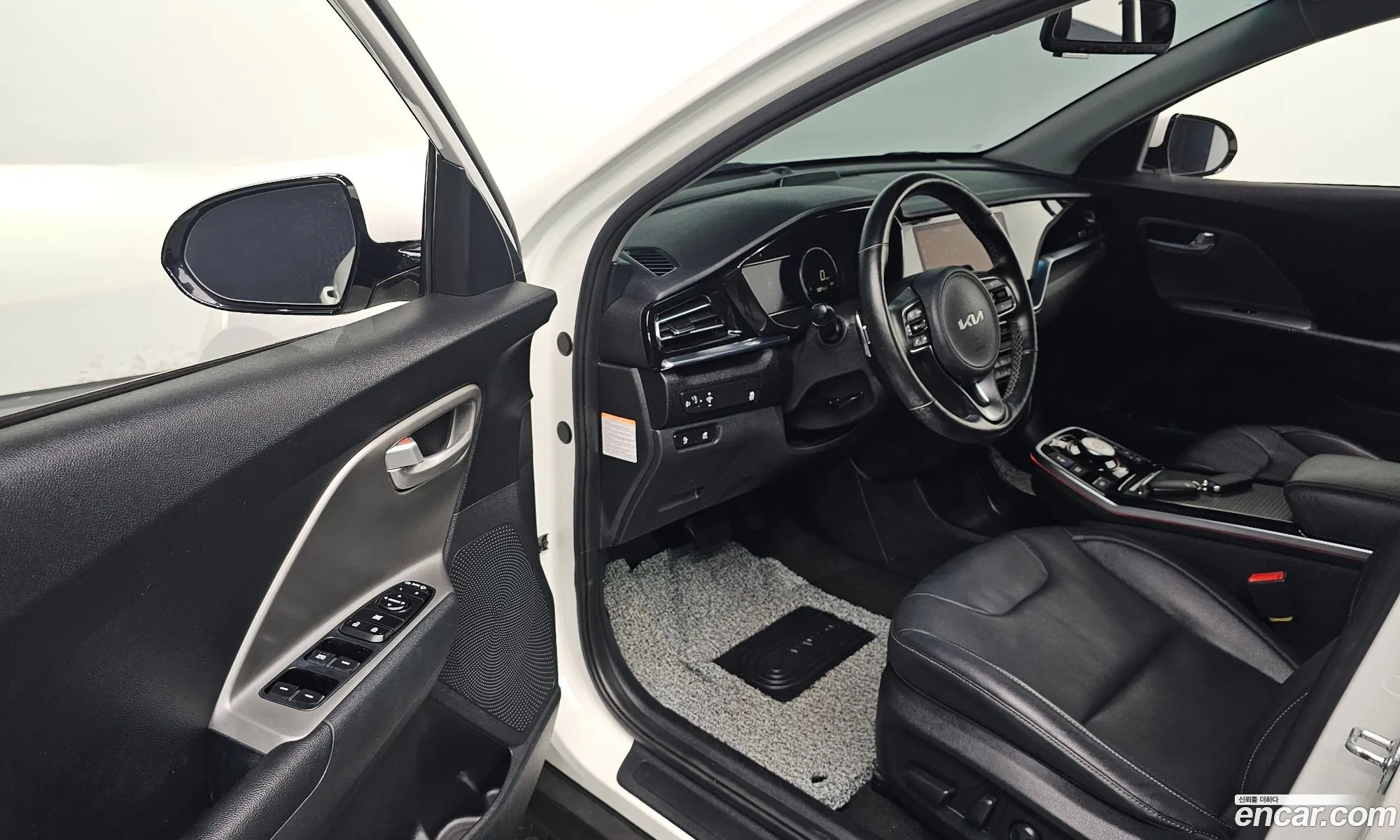 Kia Niro Plus 2022 — 15