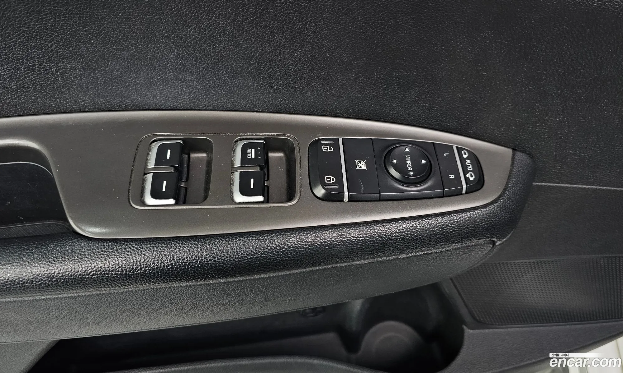 Kia K5 2018 KNAGS416BKA263776 — 6