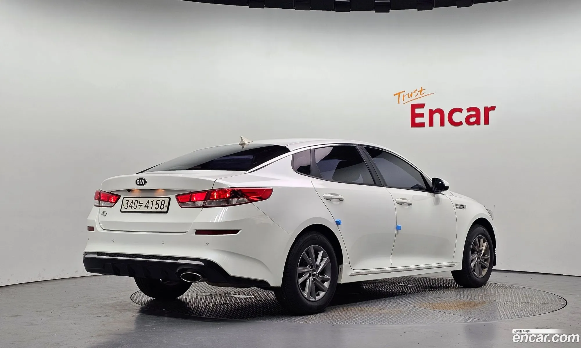 Kia K5 2018 KNAGS416BKA263776 — 8