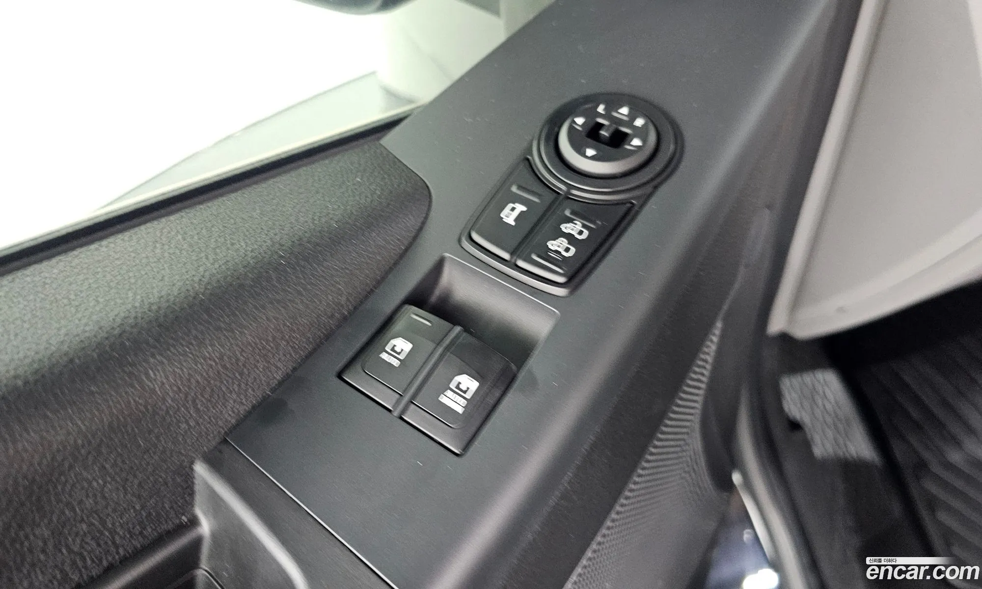 Hyundai Solati 2020 KMJUG17RPLC003131 — 16