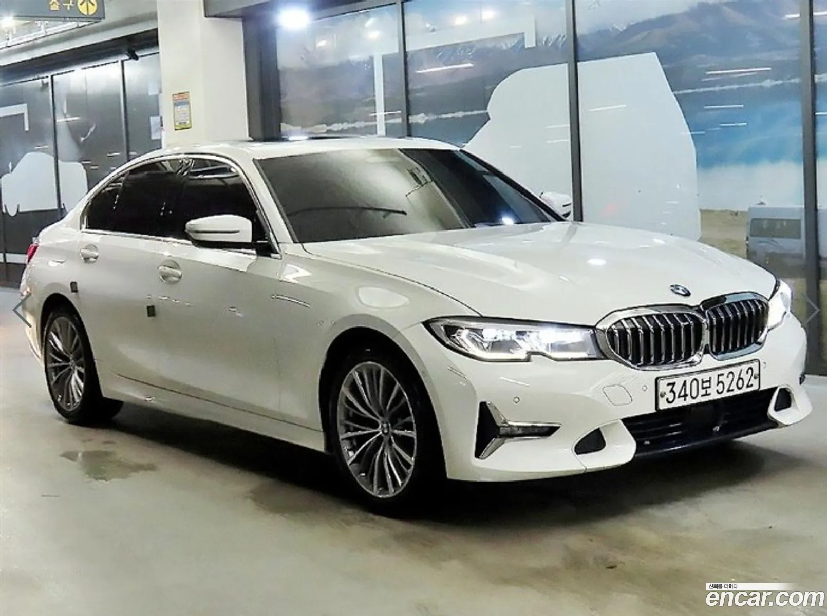 BMW 3 Series 2019 — 18