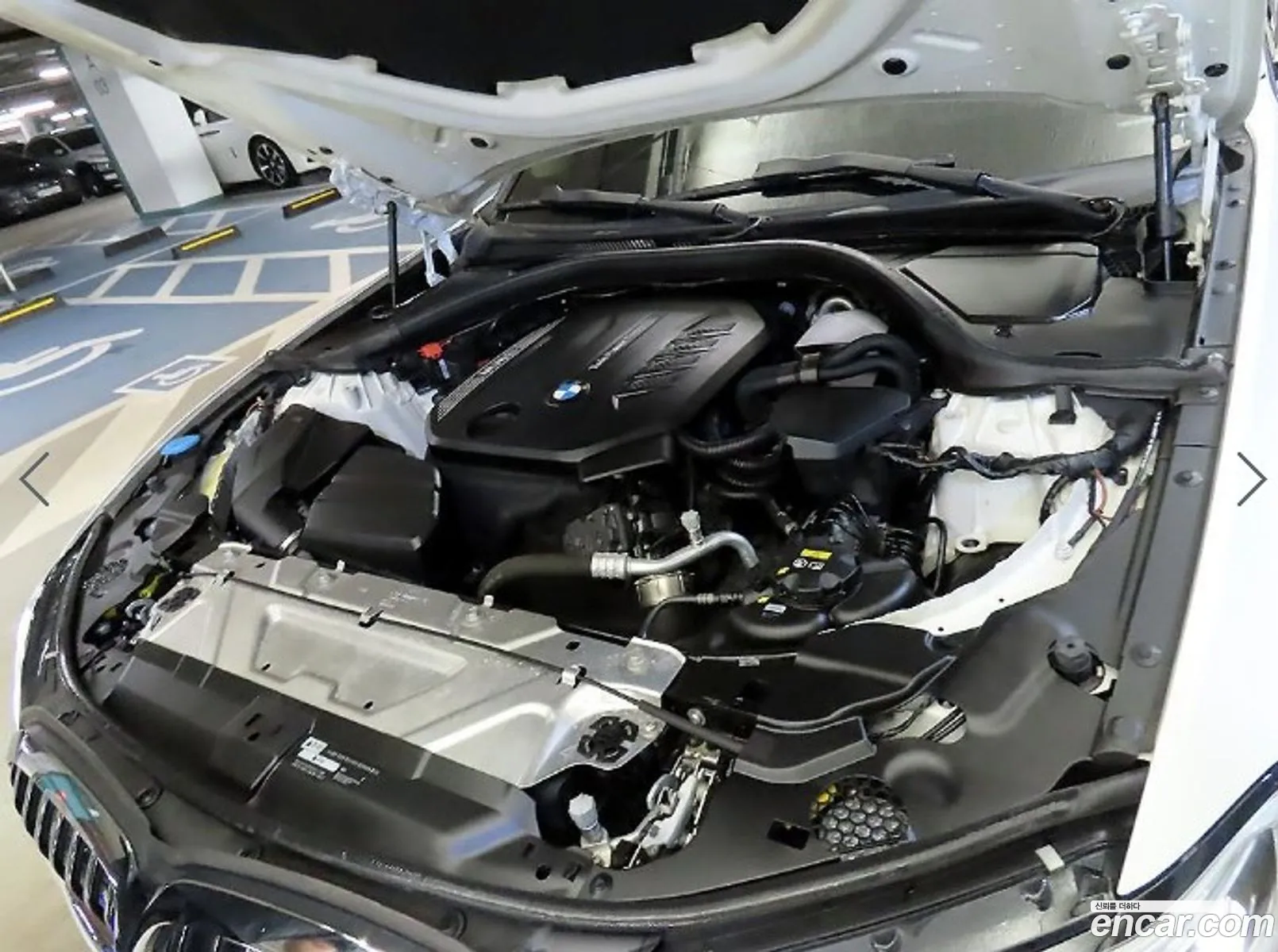 BMW 3 Series 2019 — 17
