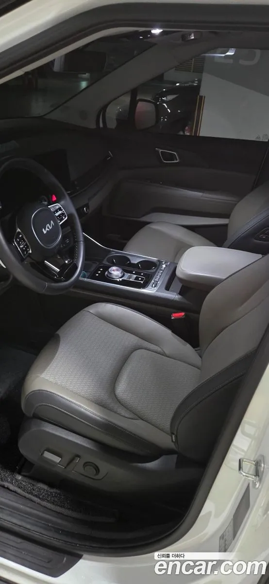 Kia Carnival 2024 — 3