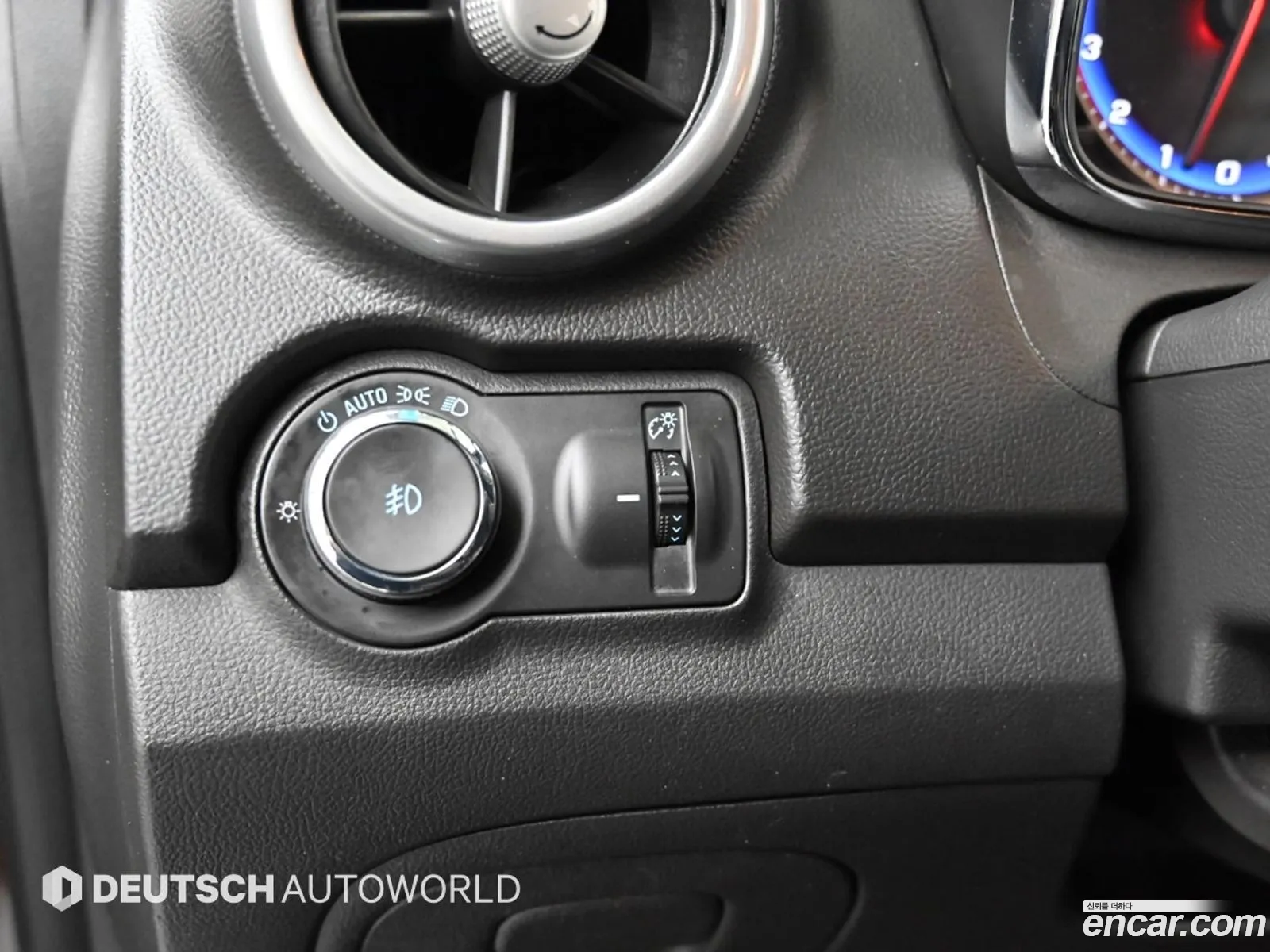 Chevrolet (GM Daewoo) Trax 2015 — 9
