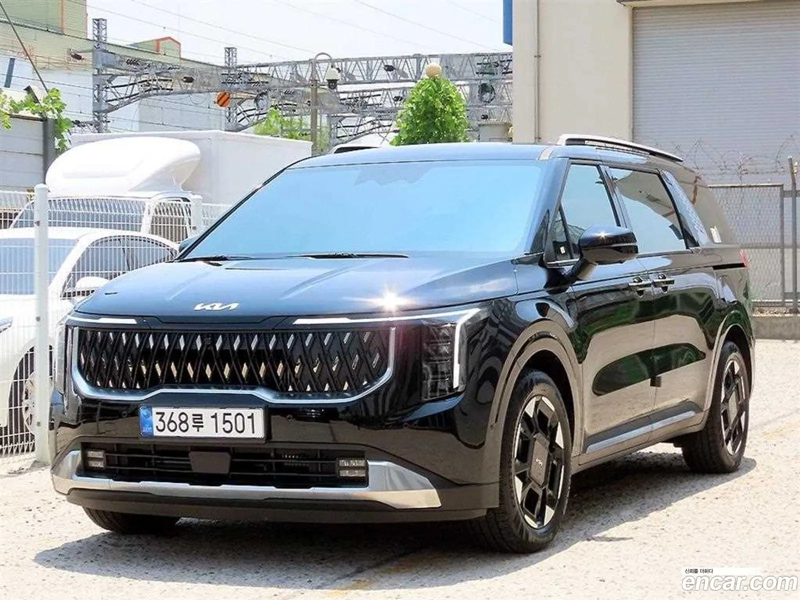 Kia Carnival 2025 — 12