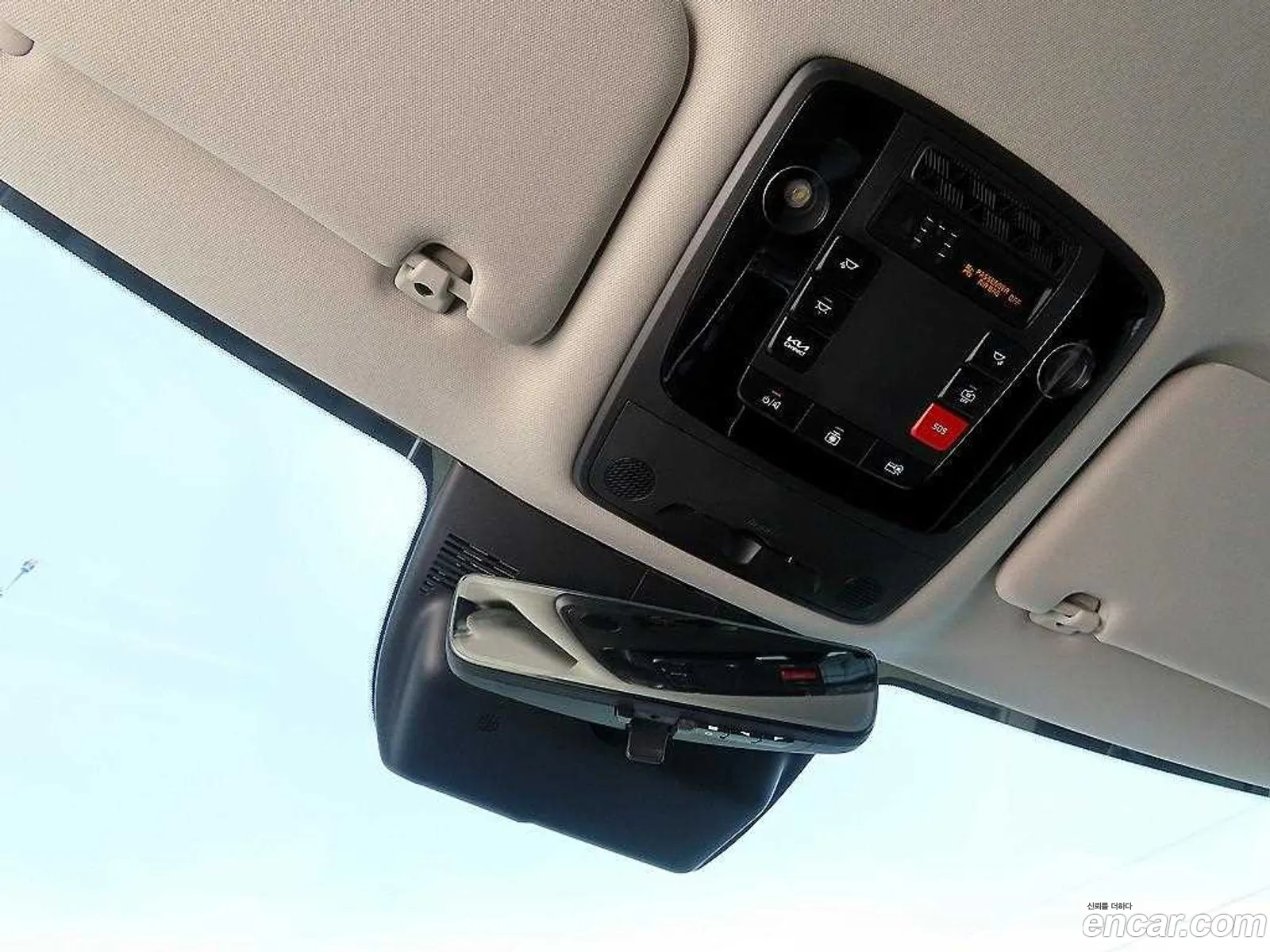 Kia Carnival 2025 — 11