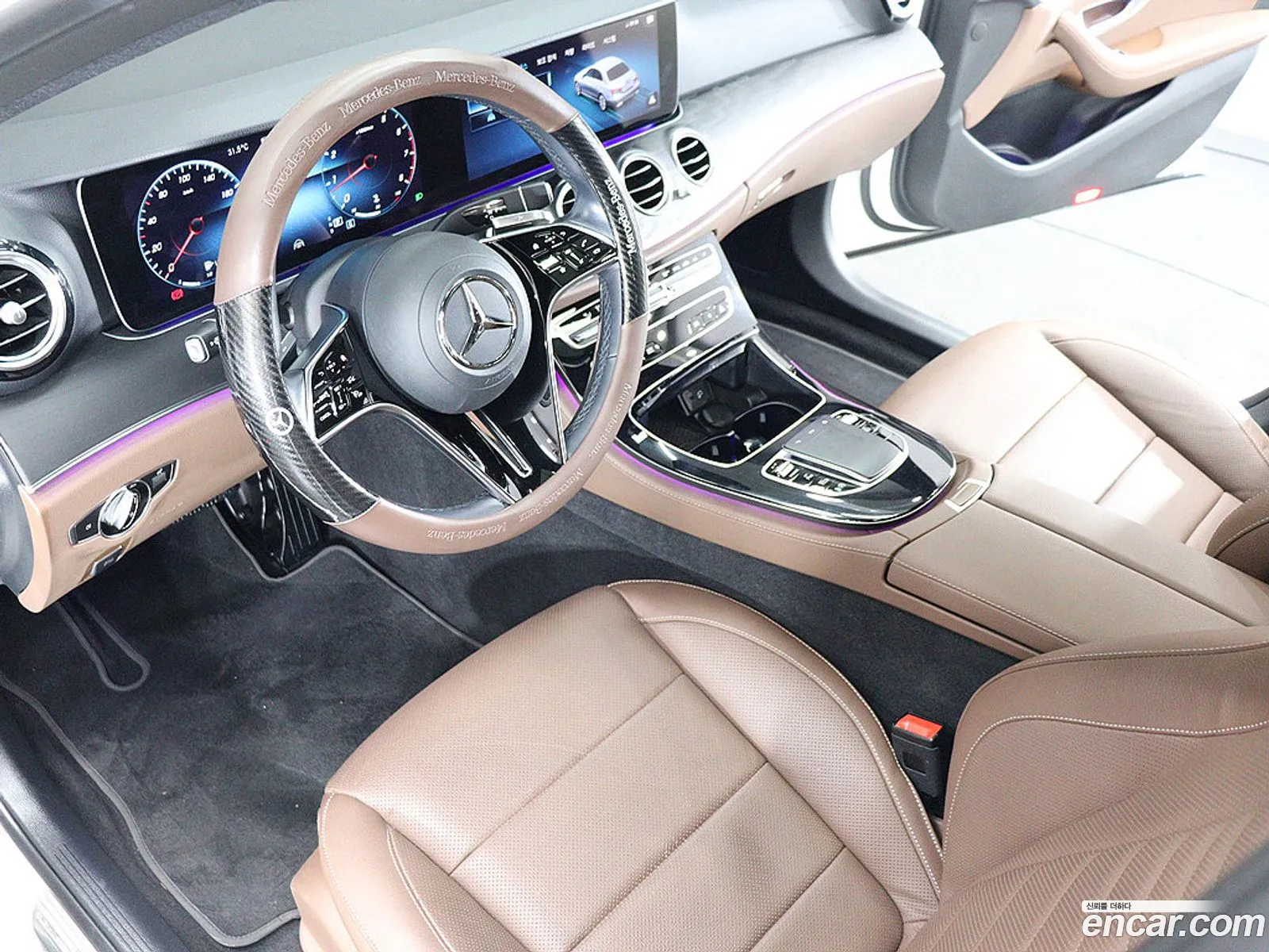 Mercedes-Benz E-Class W213 2021 — 12