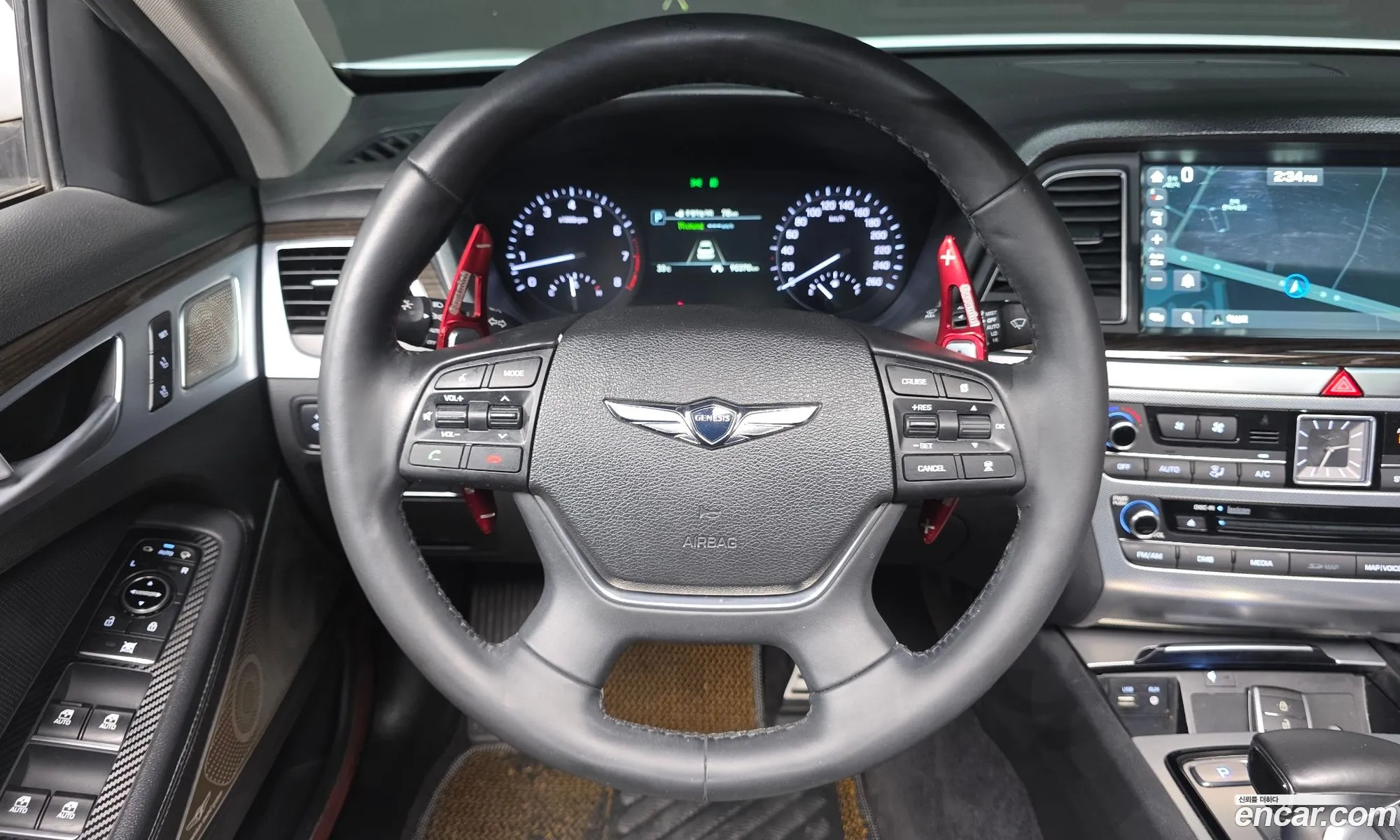 Genesis G80 2017 — 11