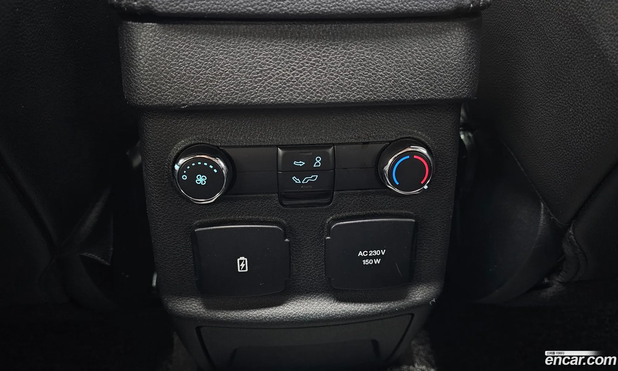 Ford Explorer 2018 1FM5K8FH1JGB23063 — 10