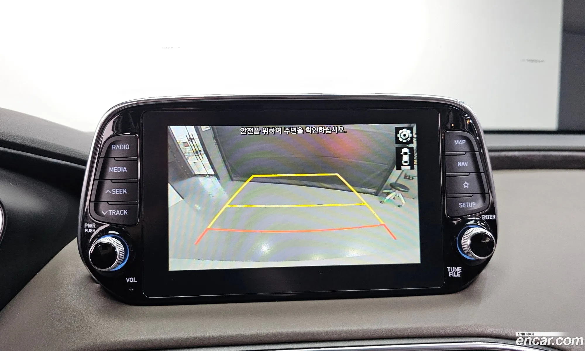 Hyundai Santa Fe TM 2019 KMHS281BBLU218103 — 3