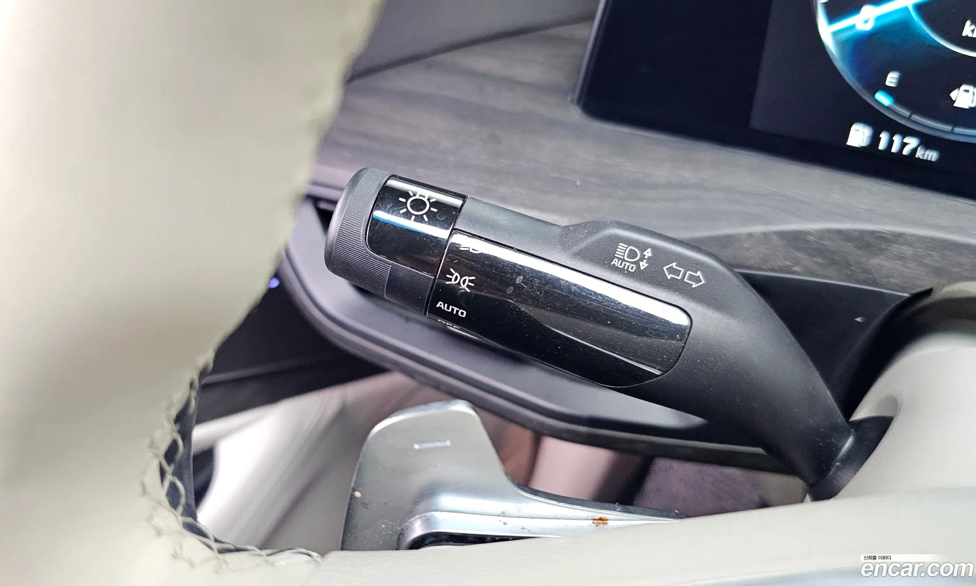 Kia K8 Hybrid 2022 — 4
