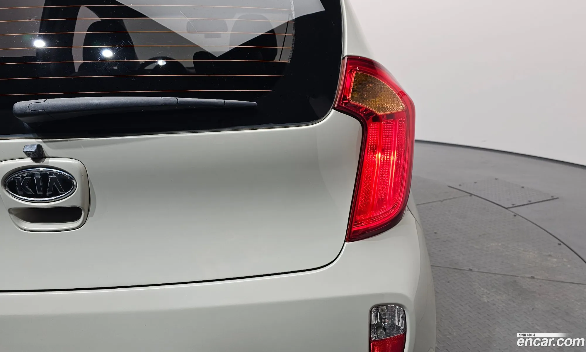 Kia Morning 2012 — 21