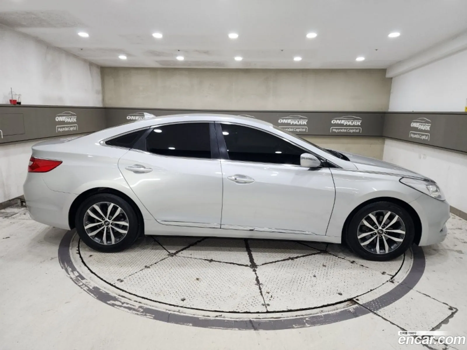 Hyundai Grandeur HG 2011 — 6