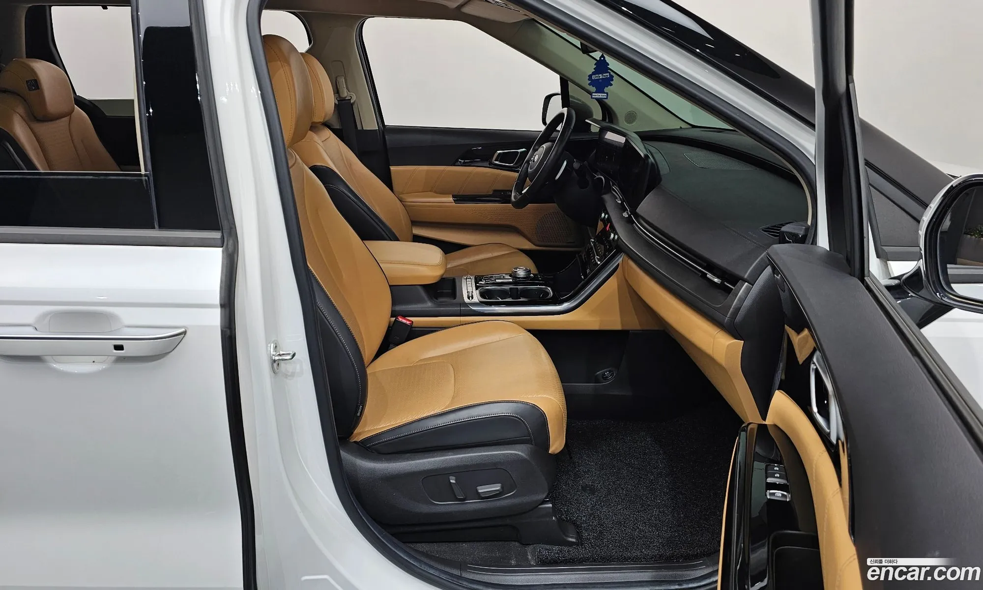Kia Carnival 2020 KNANE81BBMS003500 — 36