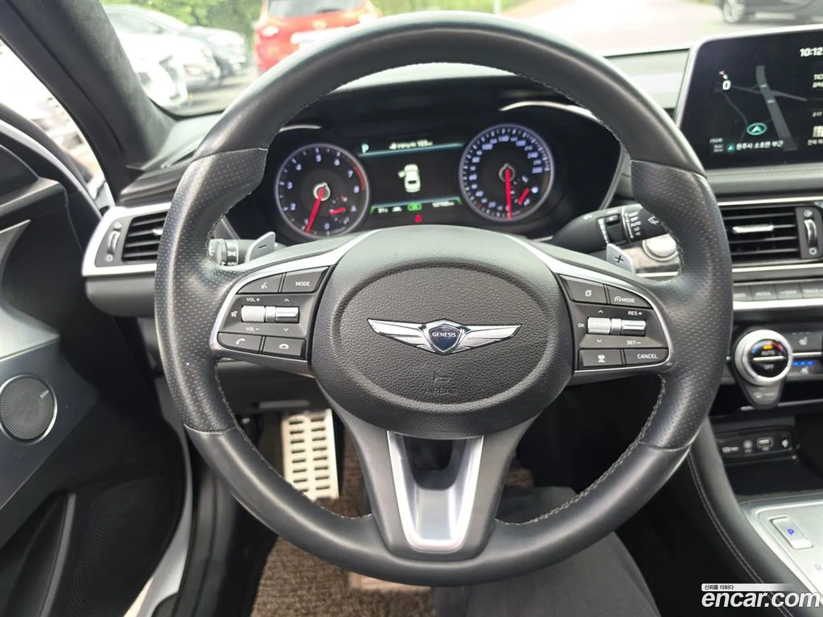 Genesis G70 2019 — 13