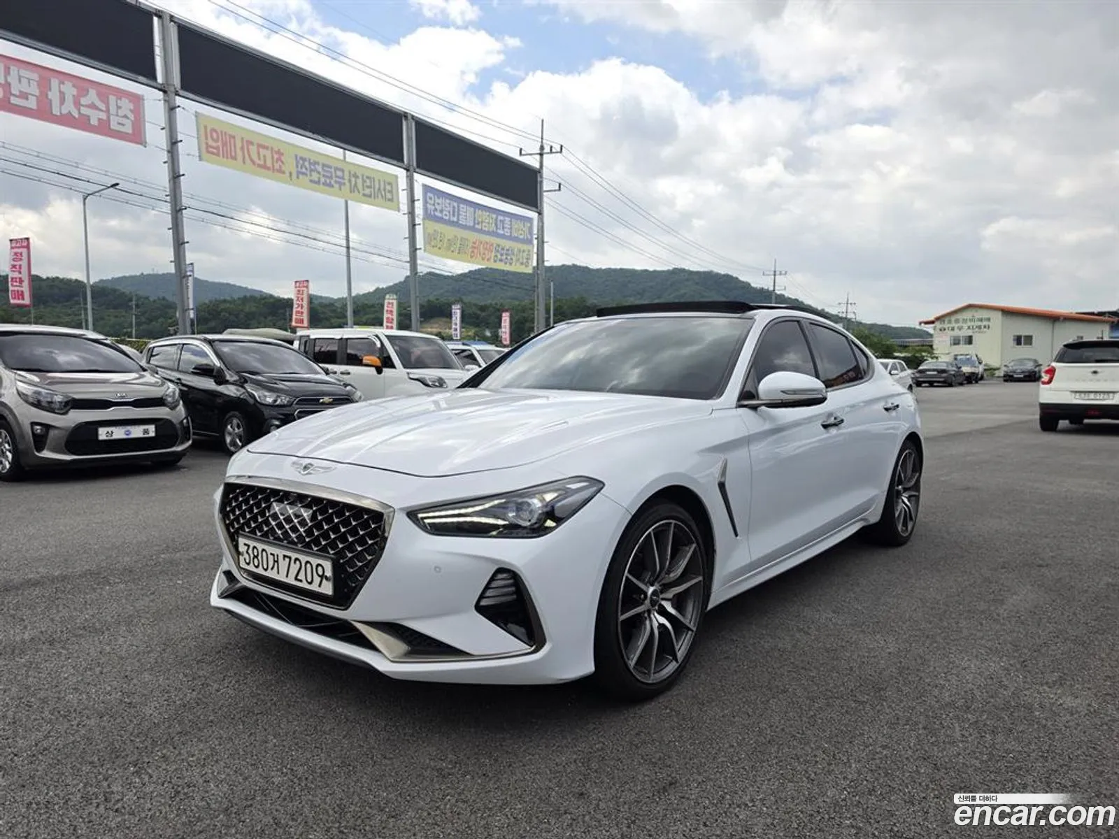 Genesis G70 2019 — 17