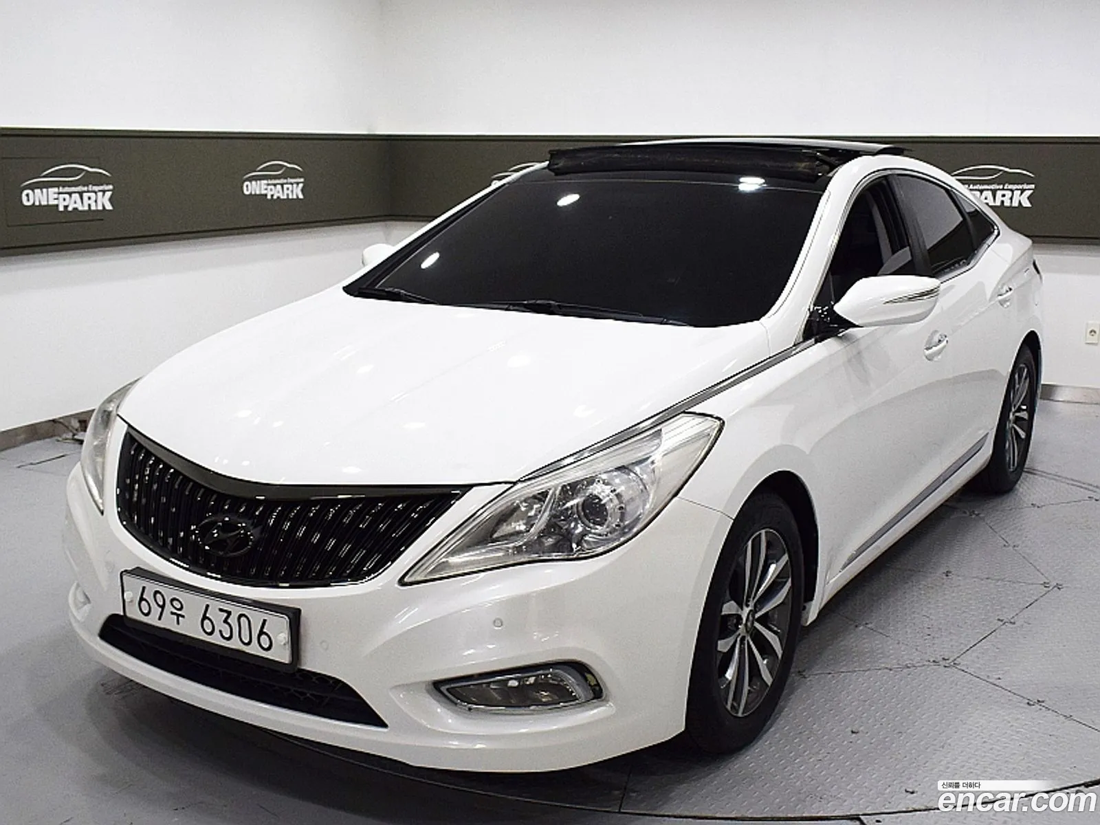 Hyundai Grandeur HG 2011 — 18