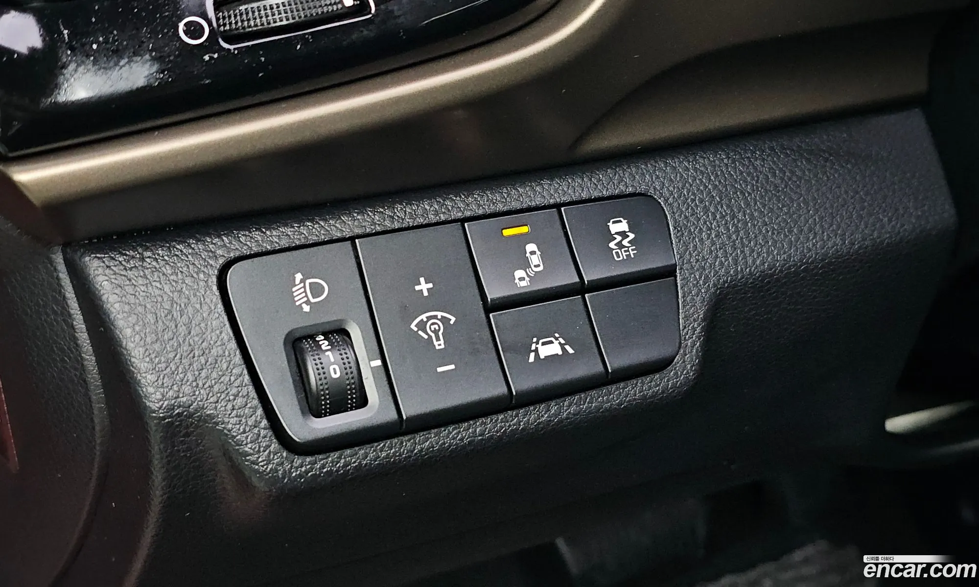 Kia Stonic 2018 KNAD6814BJS158309 — 20