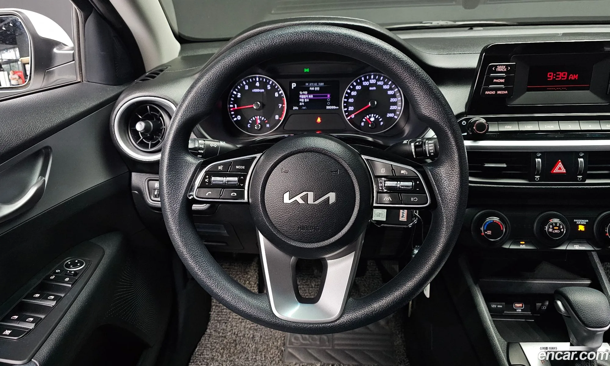 Kia K3 2022 — 18