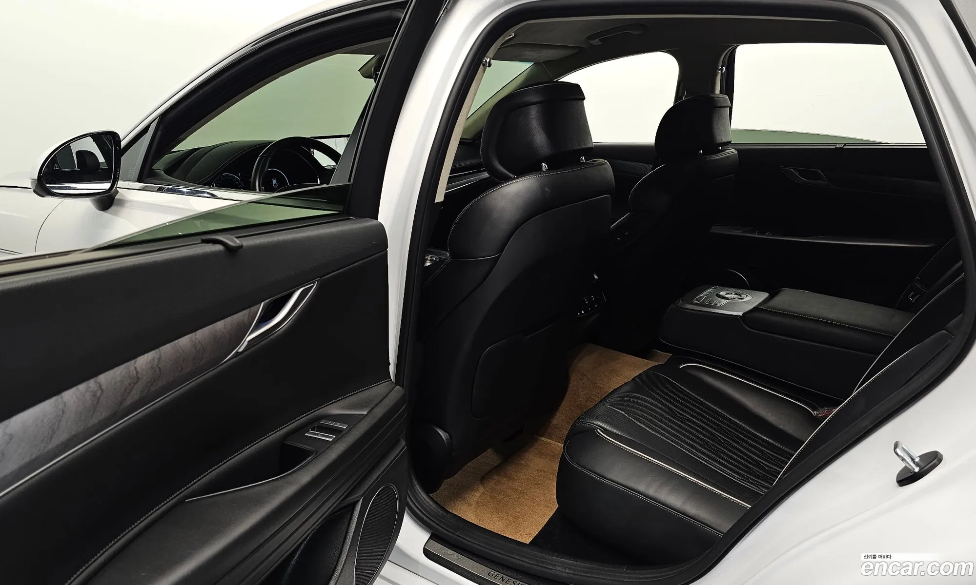Genesis G80 2022 — 26