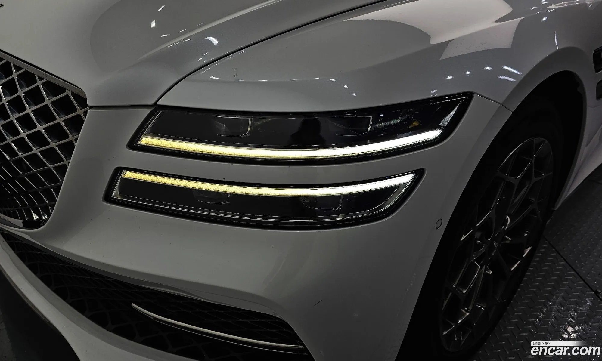 Genesis G80 2022 — 32