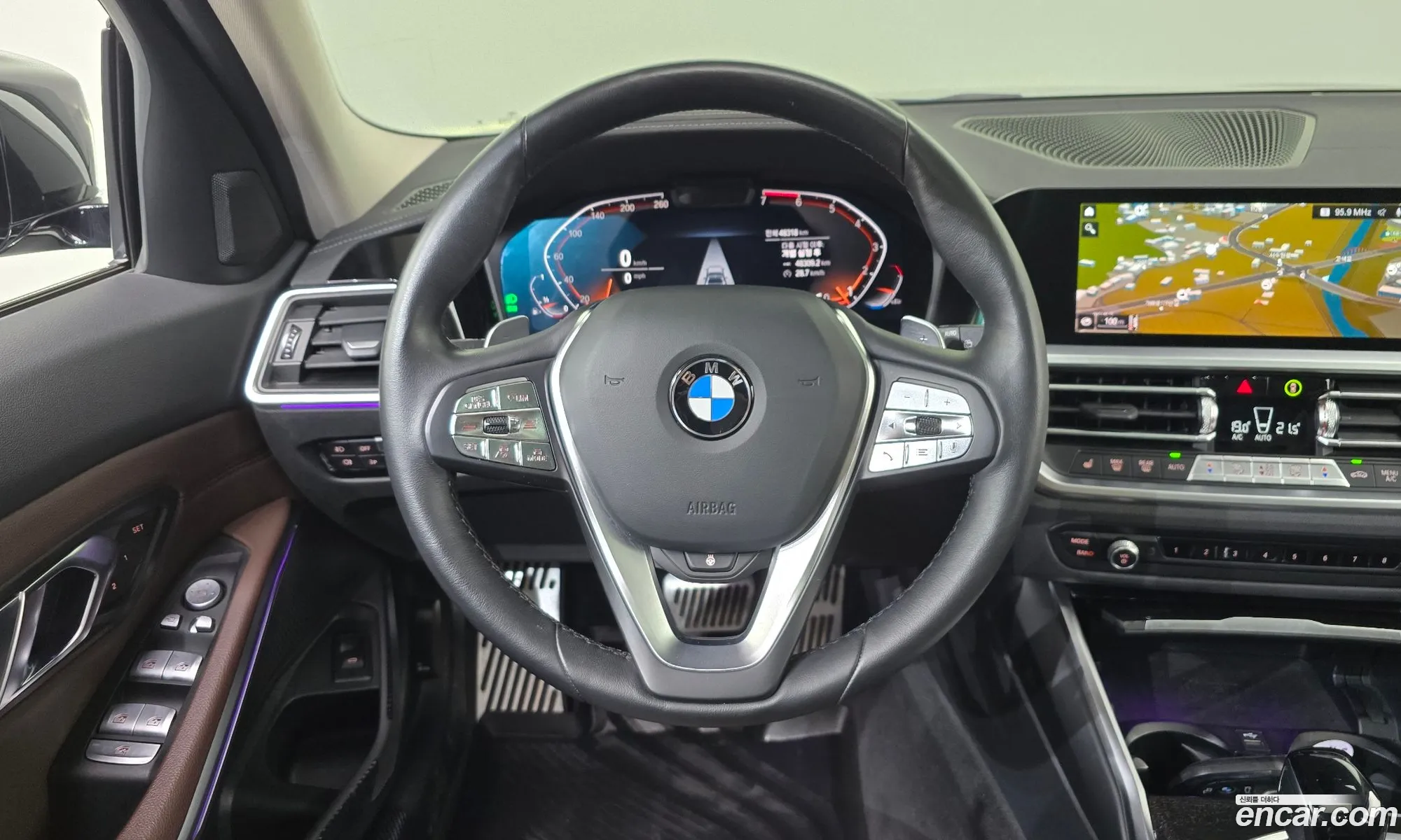 BMW 3 Series 2022 — 12