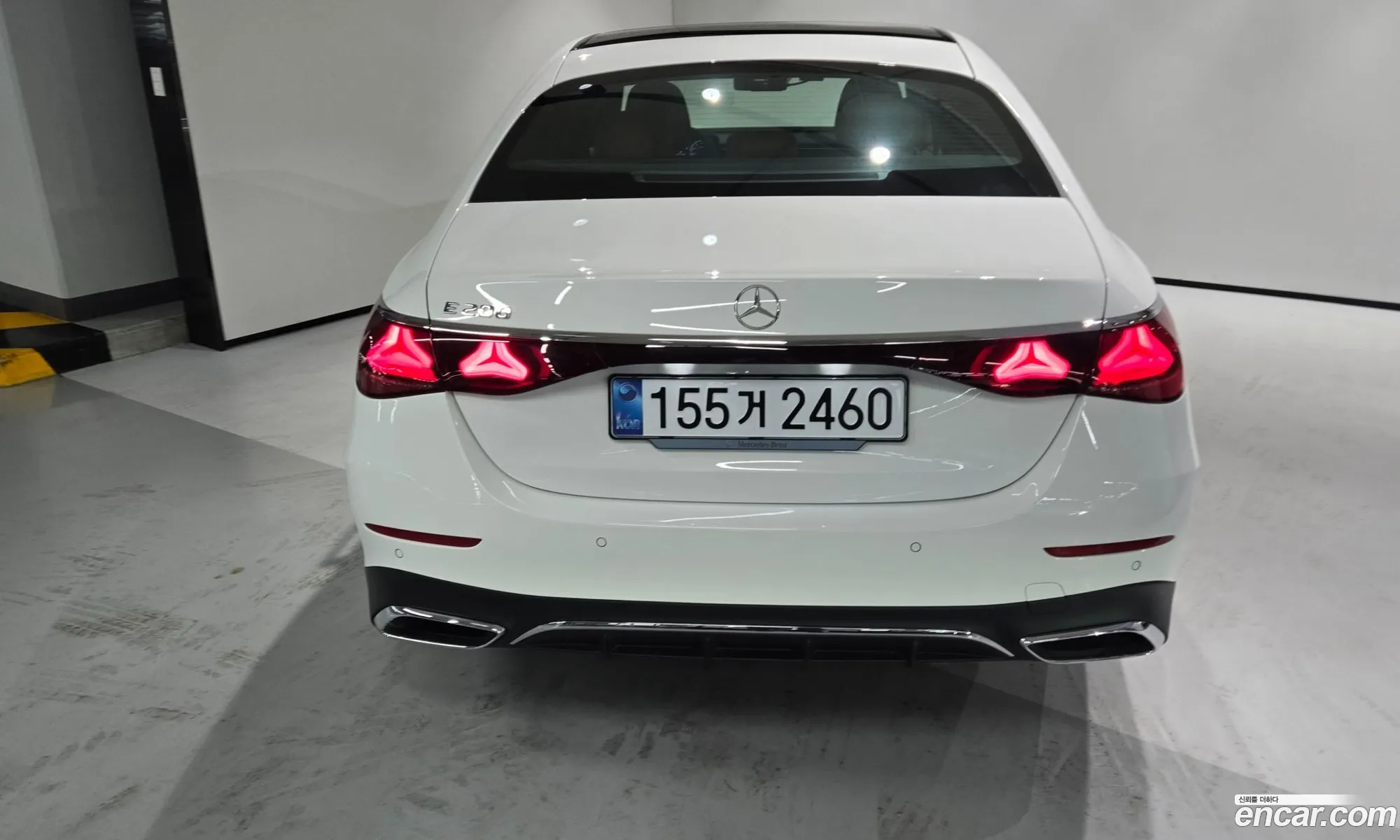 Mercedes-Benz E-Class W214 2025 — 9