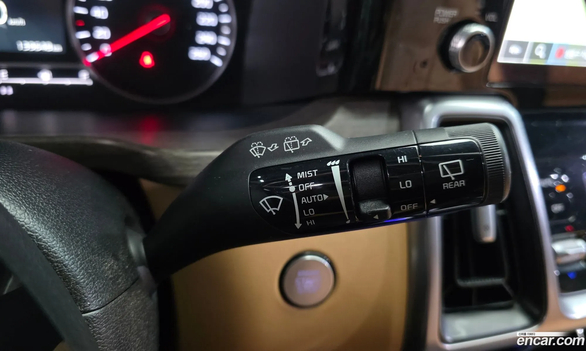 Kia Sorento 2020 KNARJ81BGMA034591 — 4