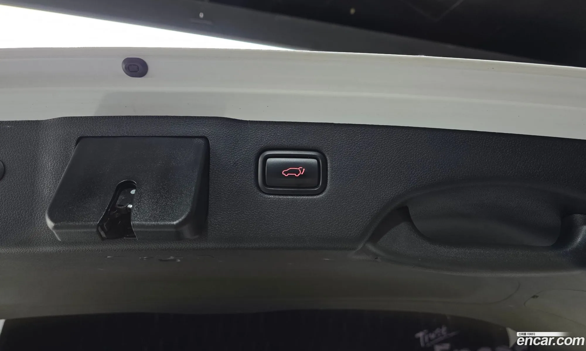 Kia Sorento 2018 KNAPK81BDKA488952 — 17