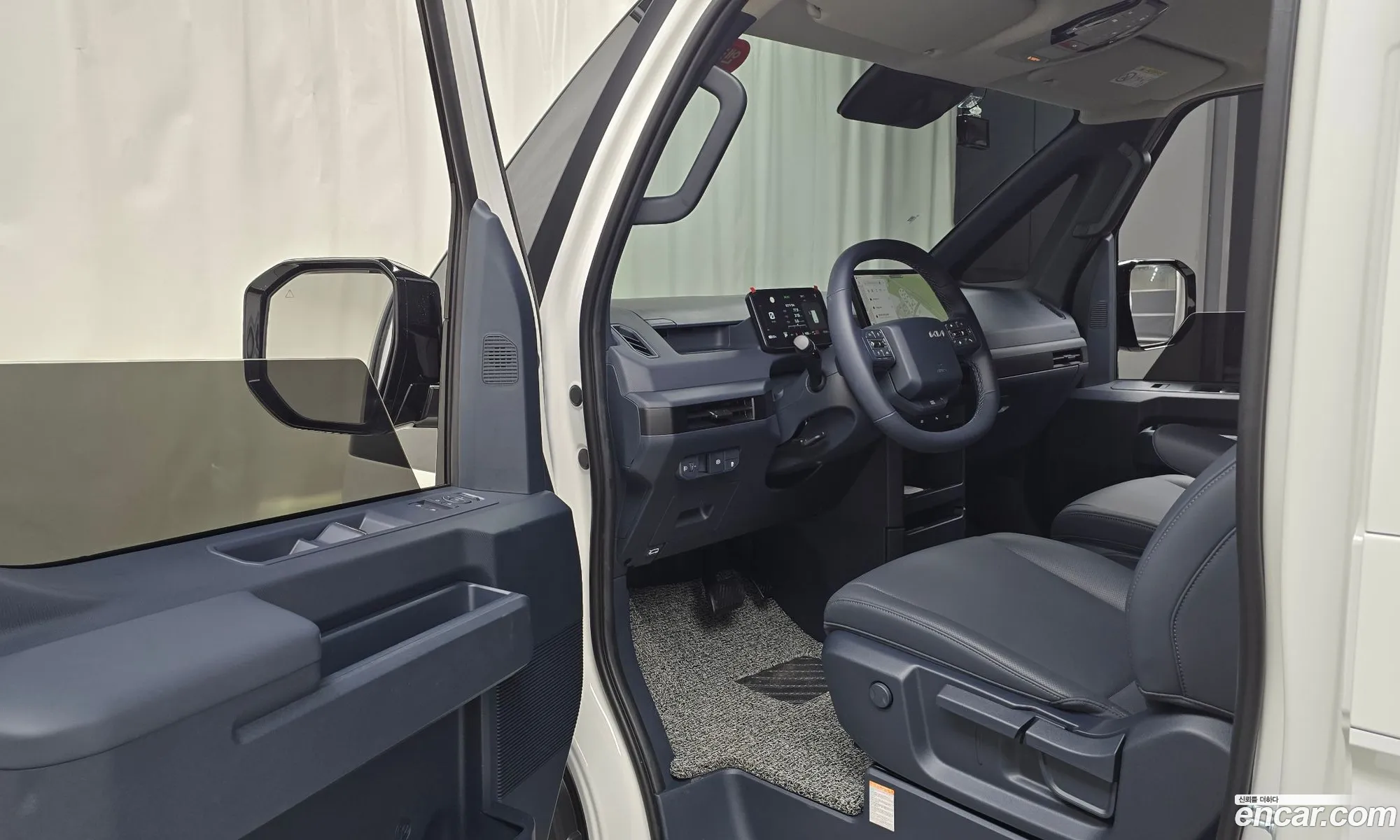 Kia PV5 2026 — 17