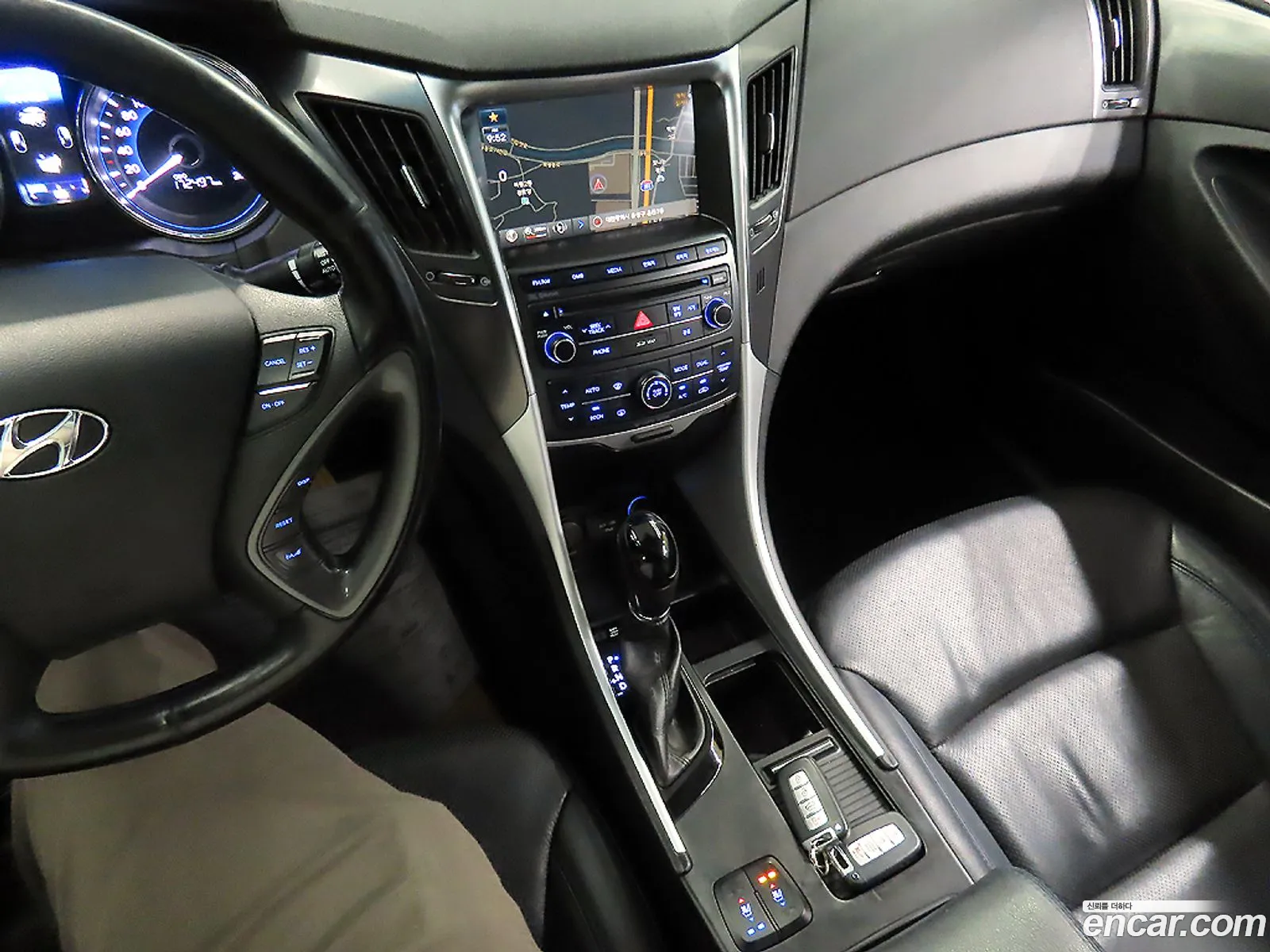 Hyundai Sonata Hybrid 2013 — 18