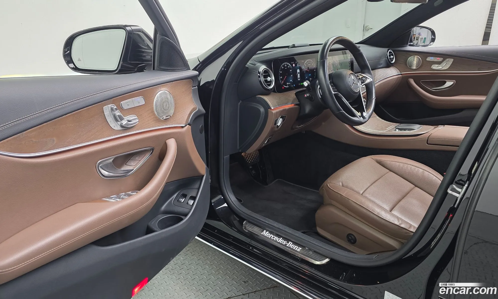 Mercedes-Benz E-Class W213 2021 W1KZF5EB — 18
