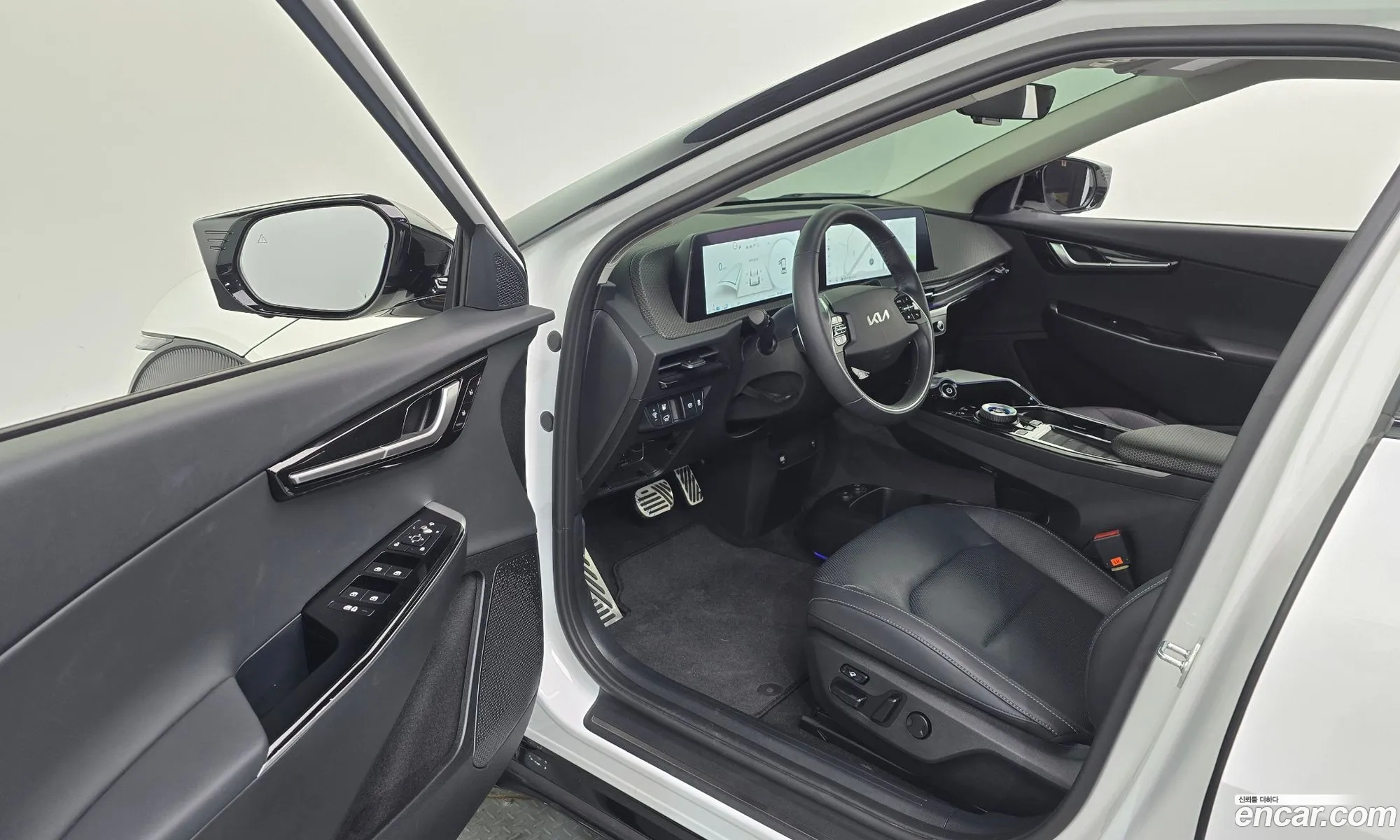 Kia EV6 2023 — 29