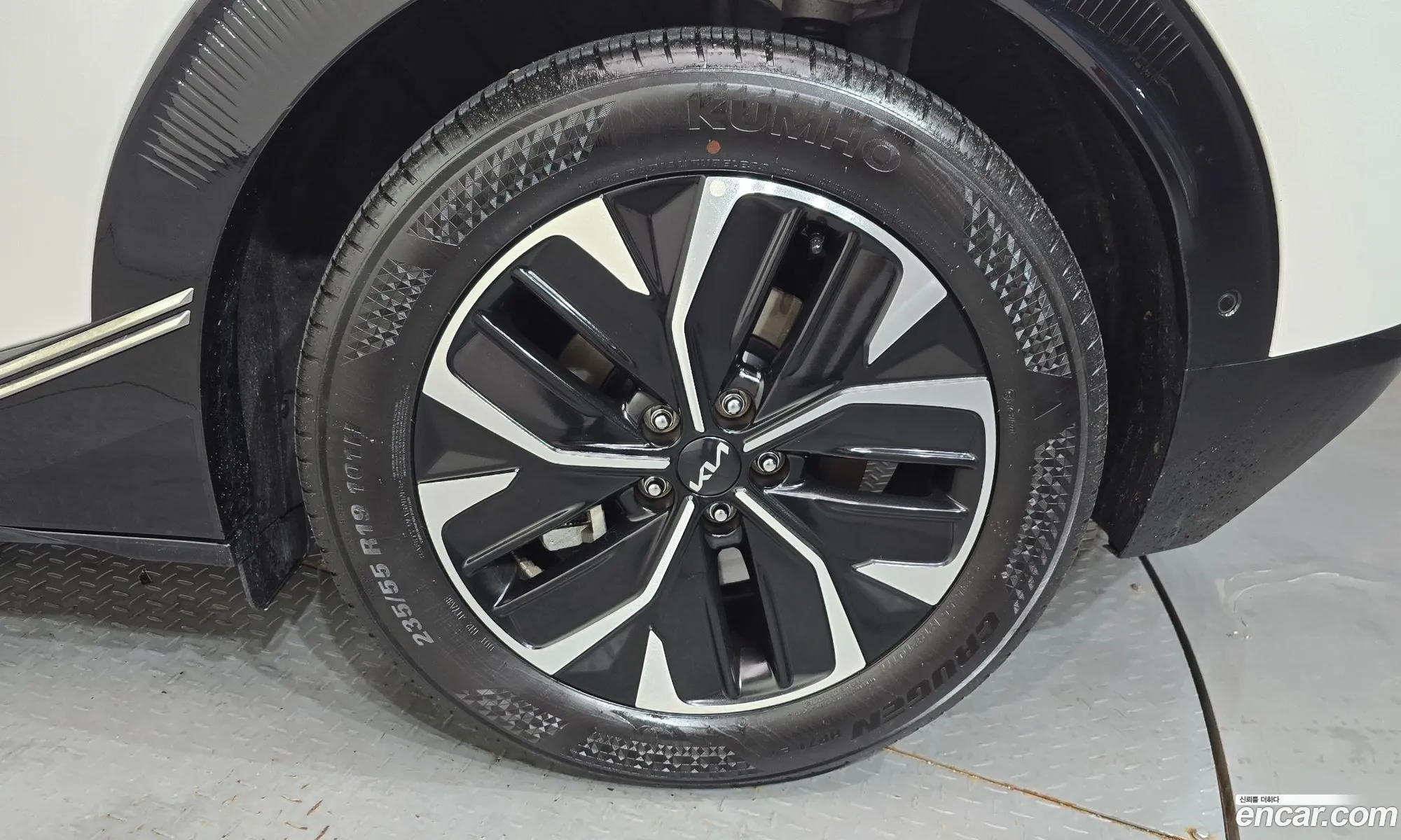 Kia EV6 2023 — 34