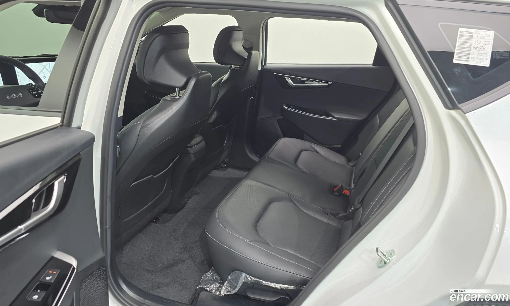 Kia EV6 2023 — 24