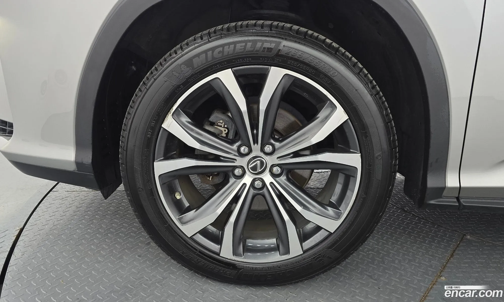 Lexus RX450h 2018 — 12