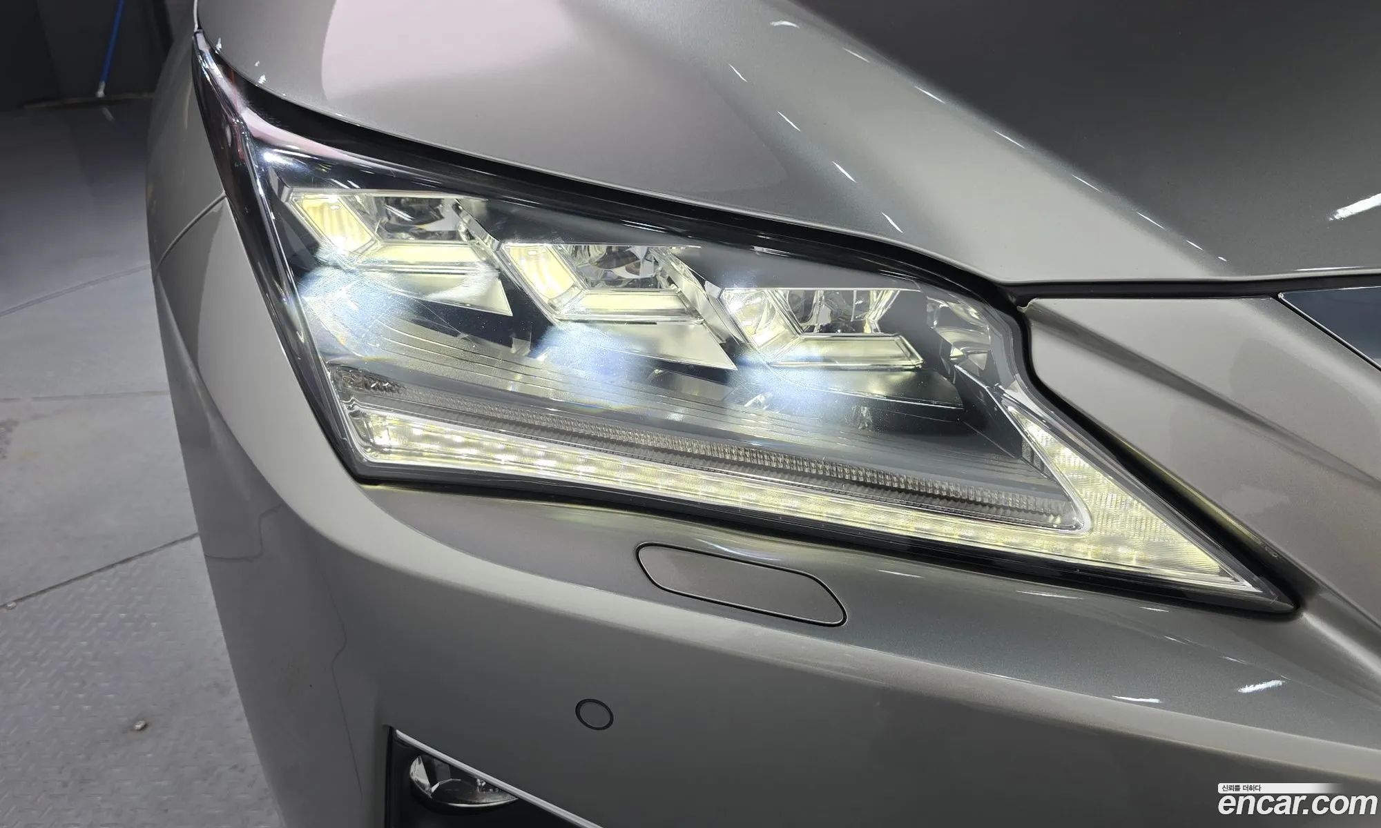 Lexus RX450h 2018 — 15