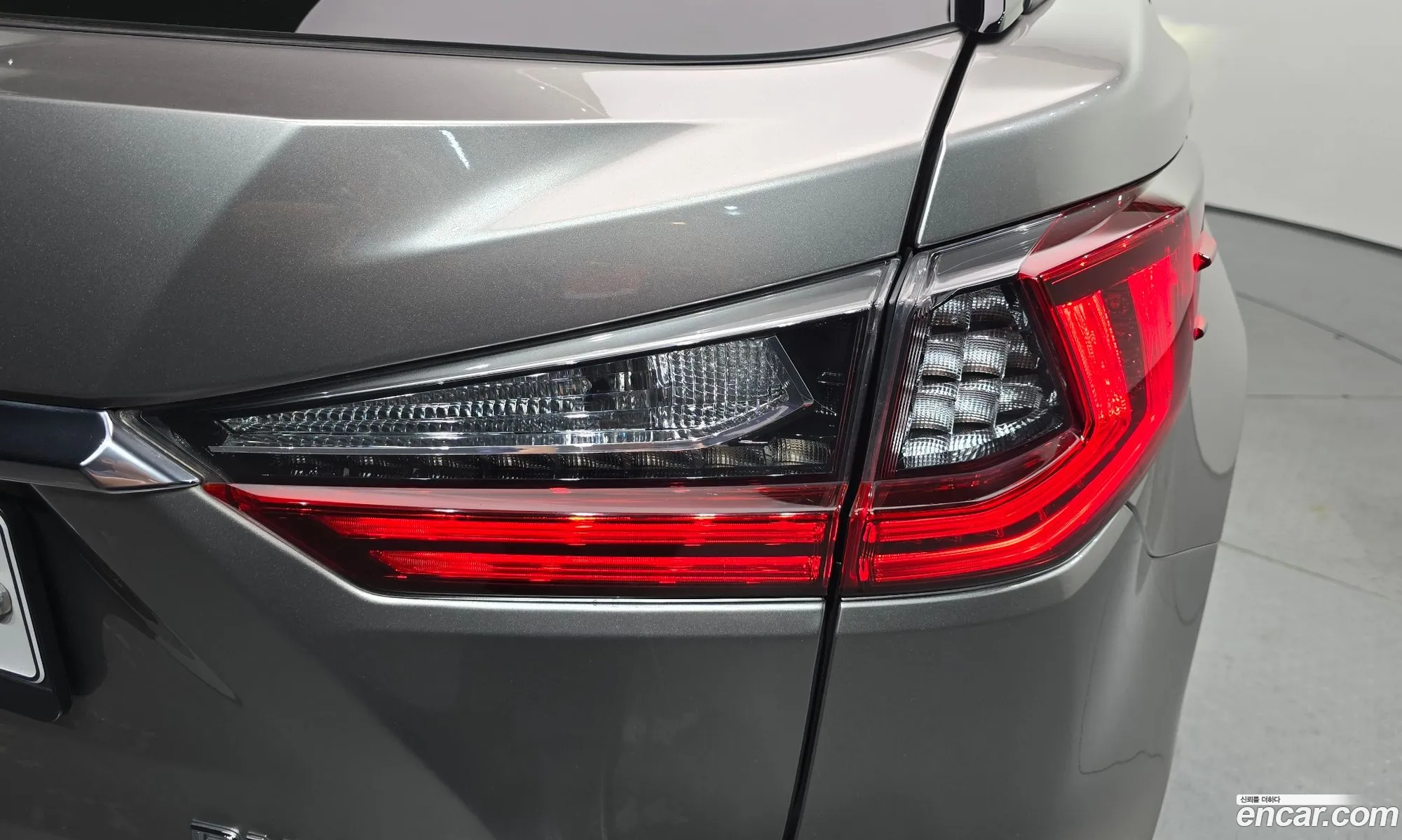 Lexus RX450h 2018 — 4