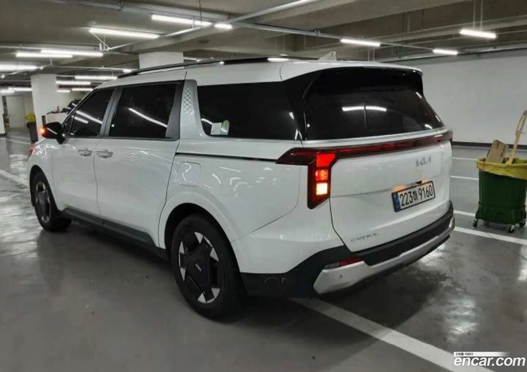 Kia Carnival 2024 — 10