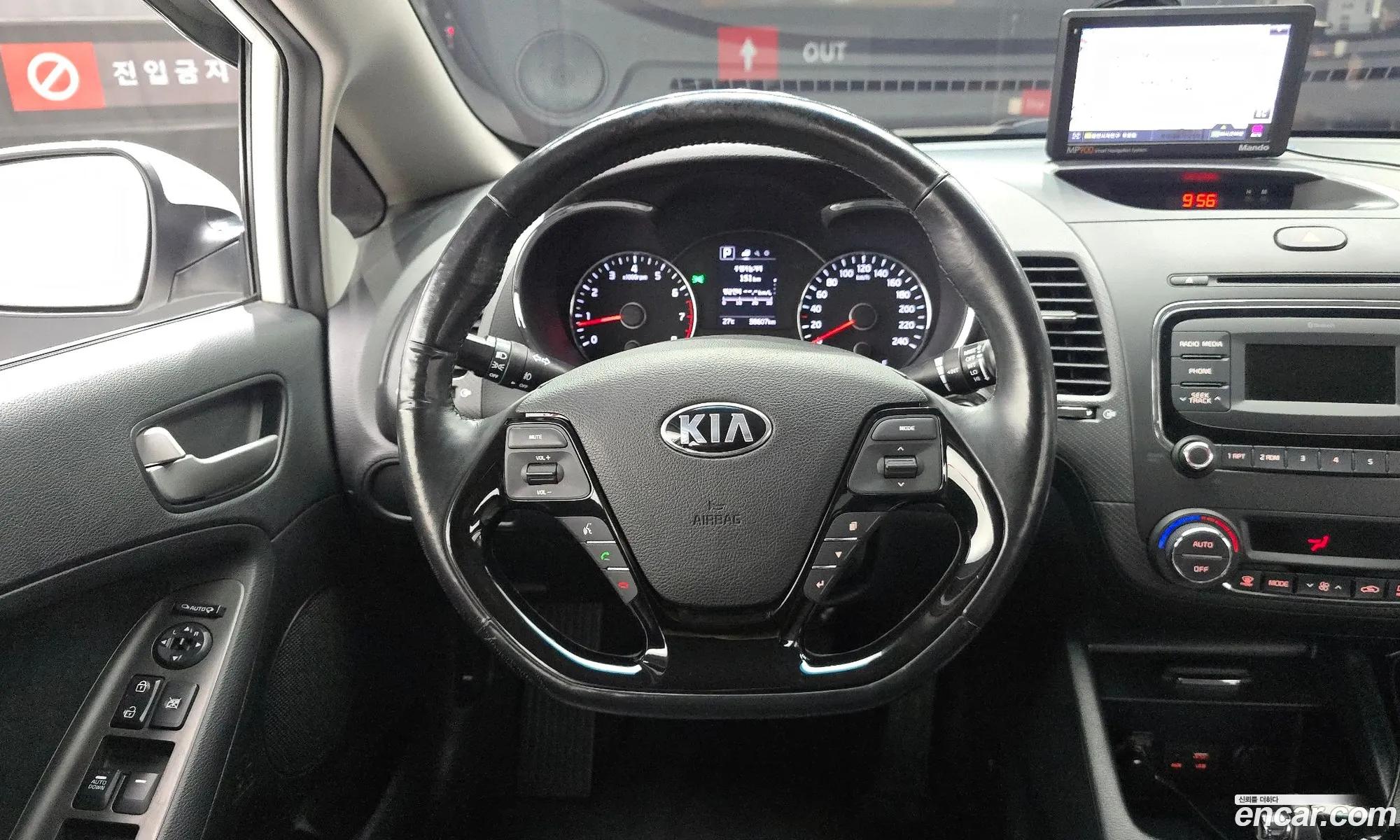 Kia K3 2016 KNAFK412BHA691876 — 26