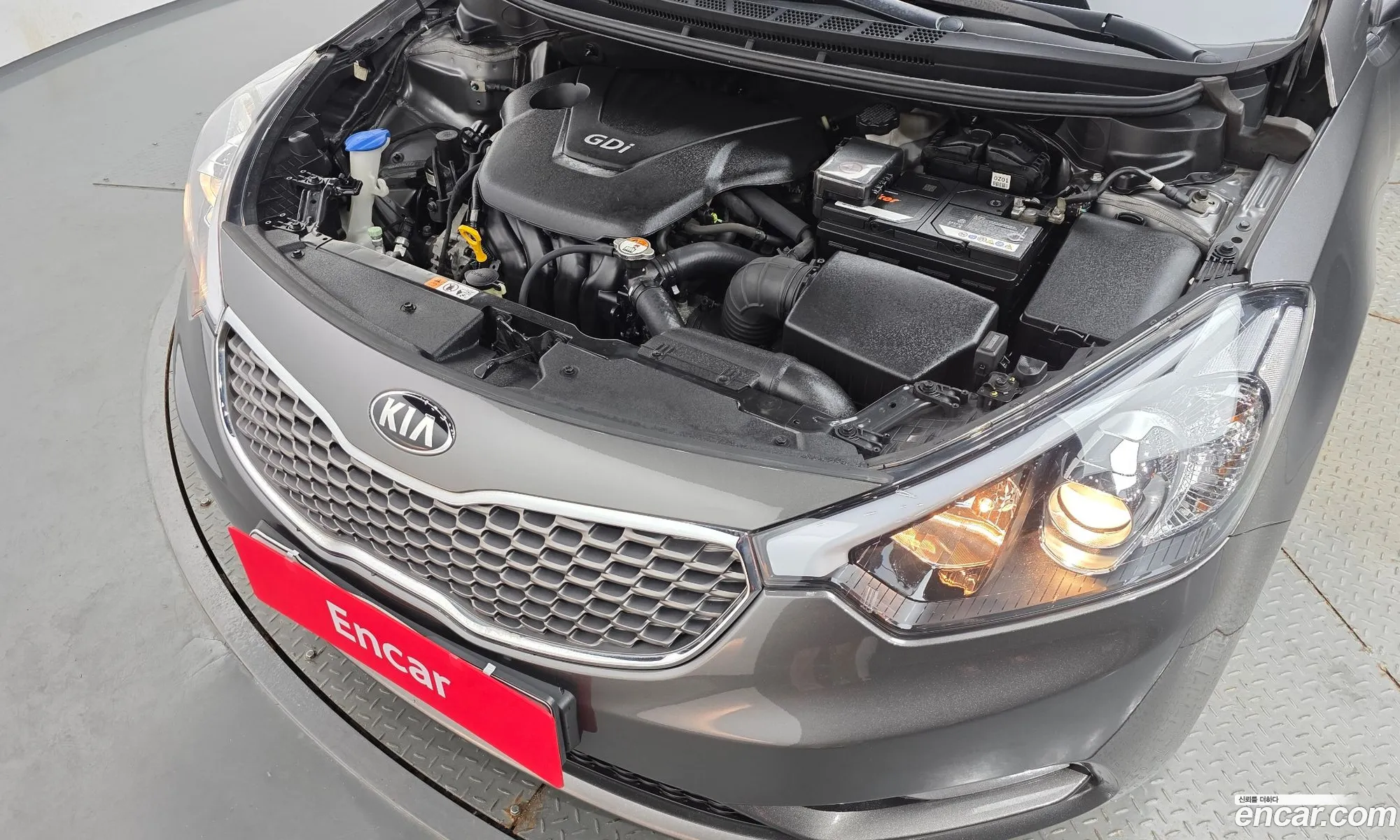 Kia K3 2013 KNAFK412BDA083923 — 4